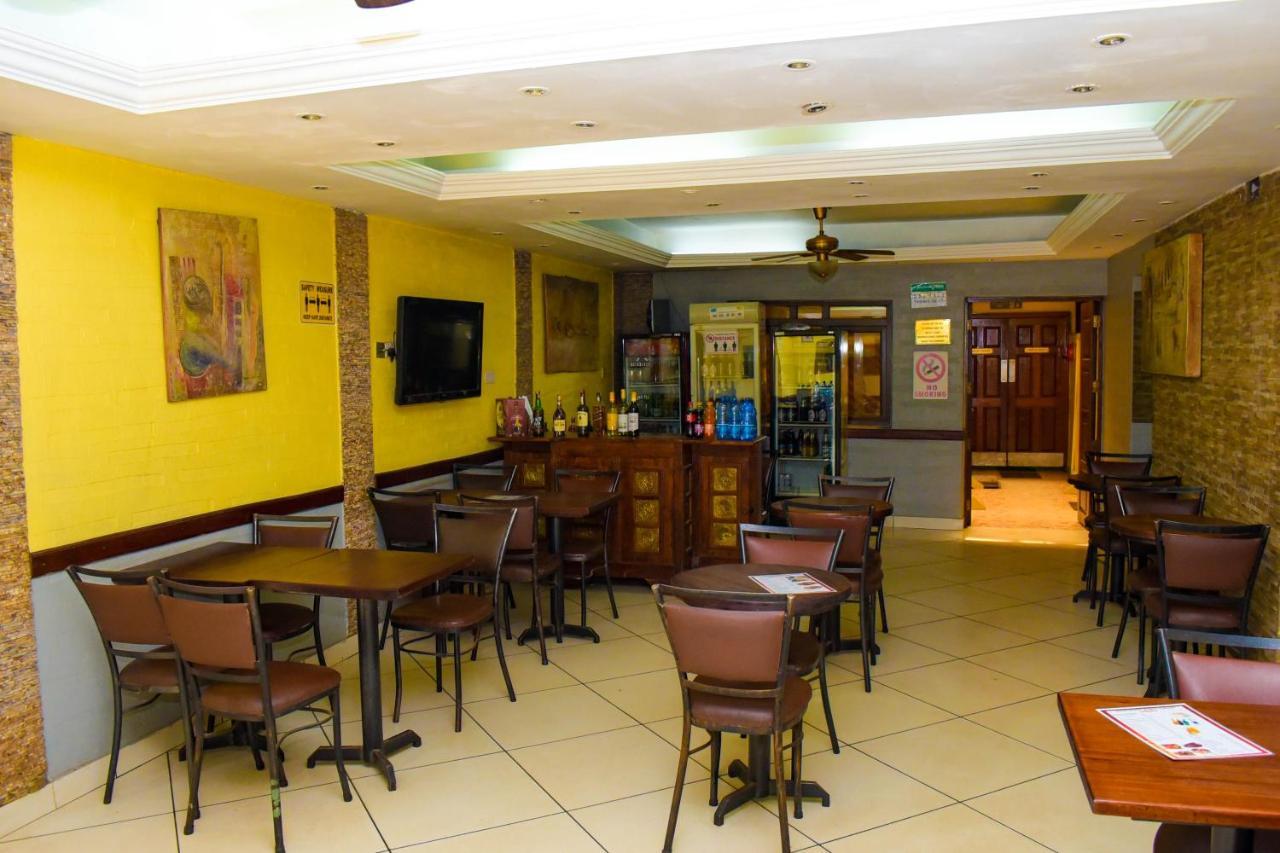 Hotel Kipepeo Nairobi Buitenkant foto