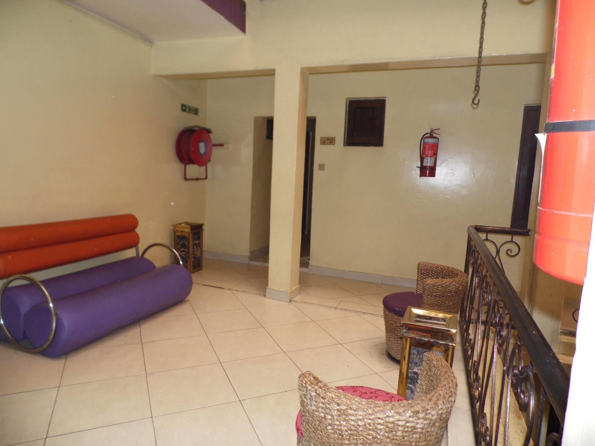 Hotel Kipepeo Nairobi Buitenkant foto